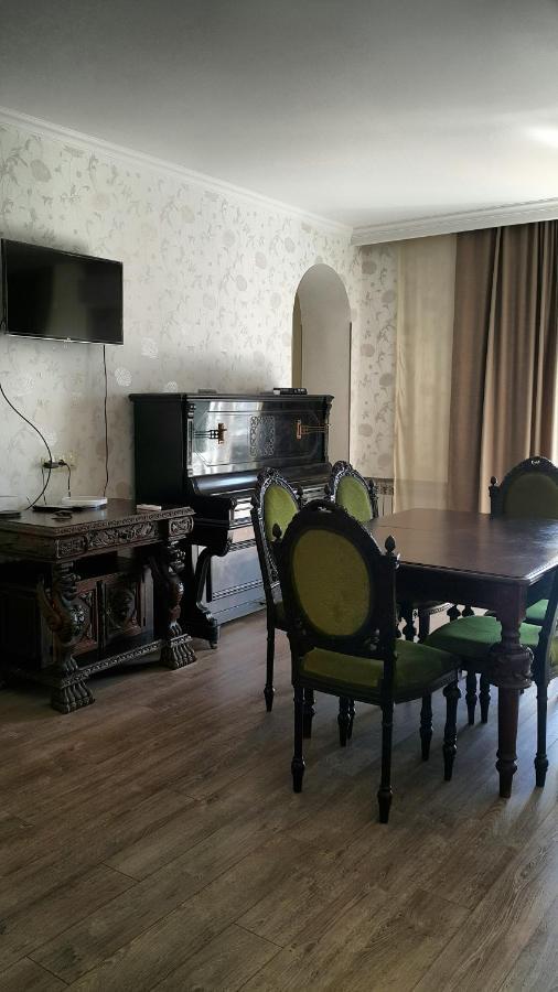 Your Home In Tbilisi Luaran gambar
