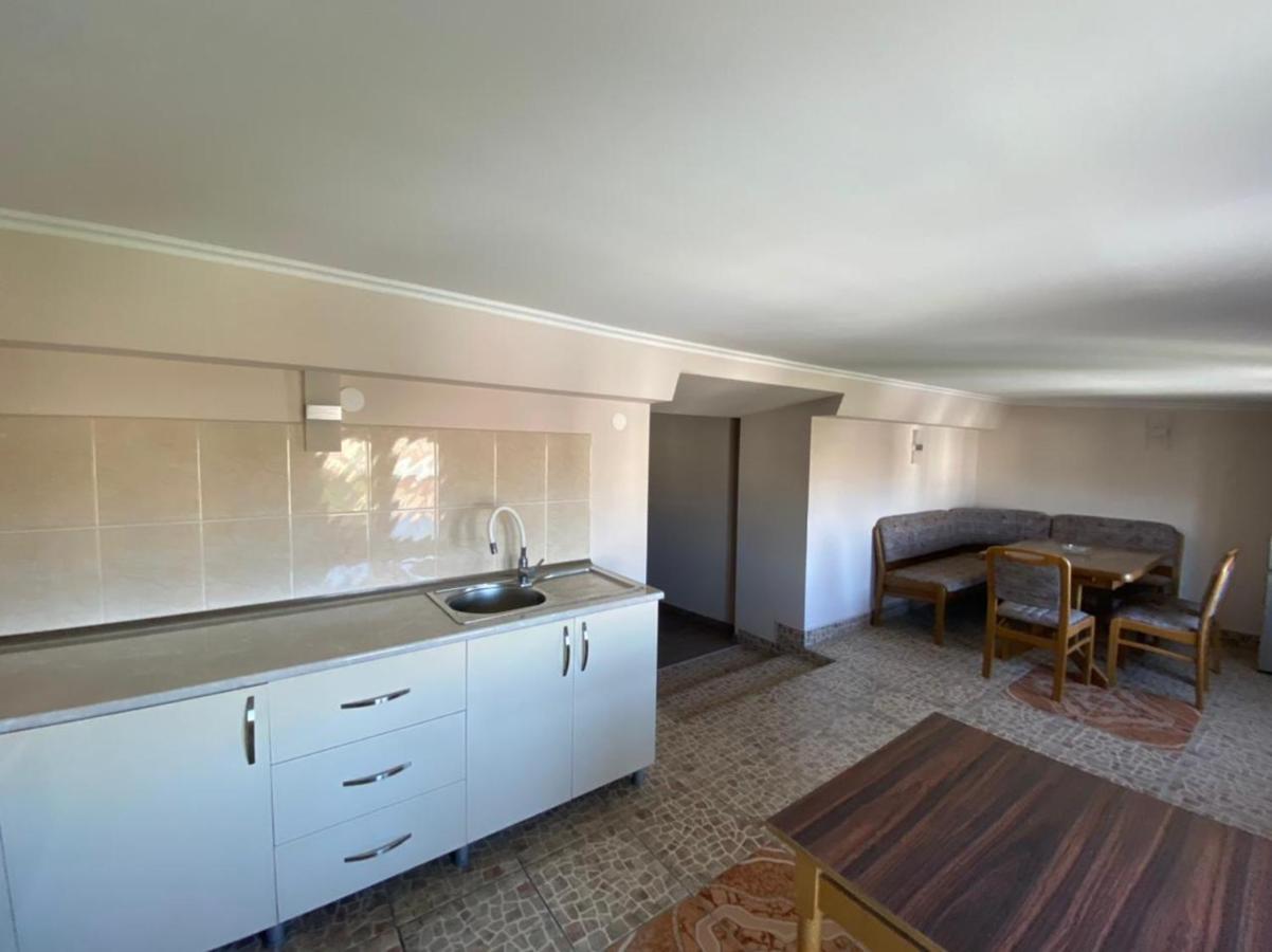 Your Home In Tbilisi Luaran gambar