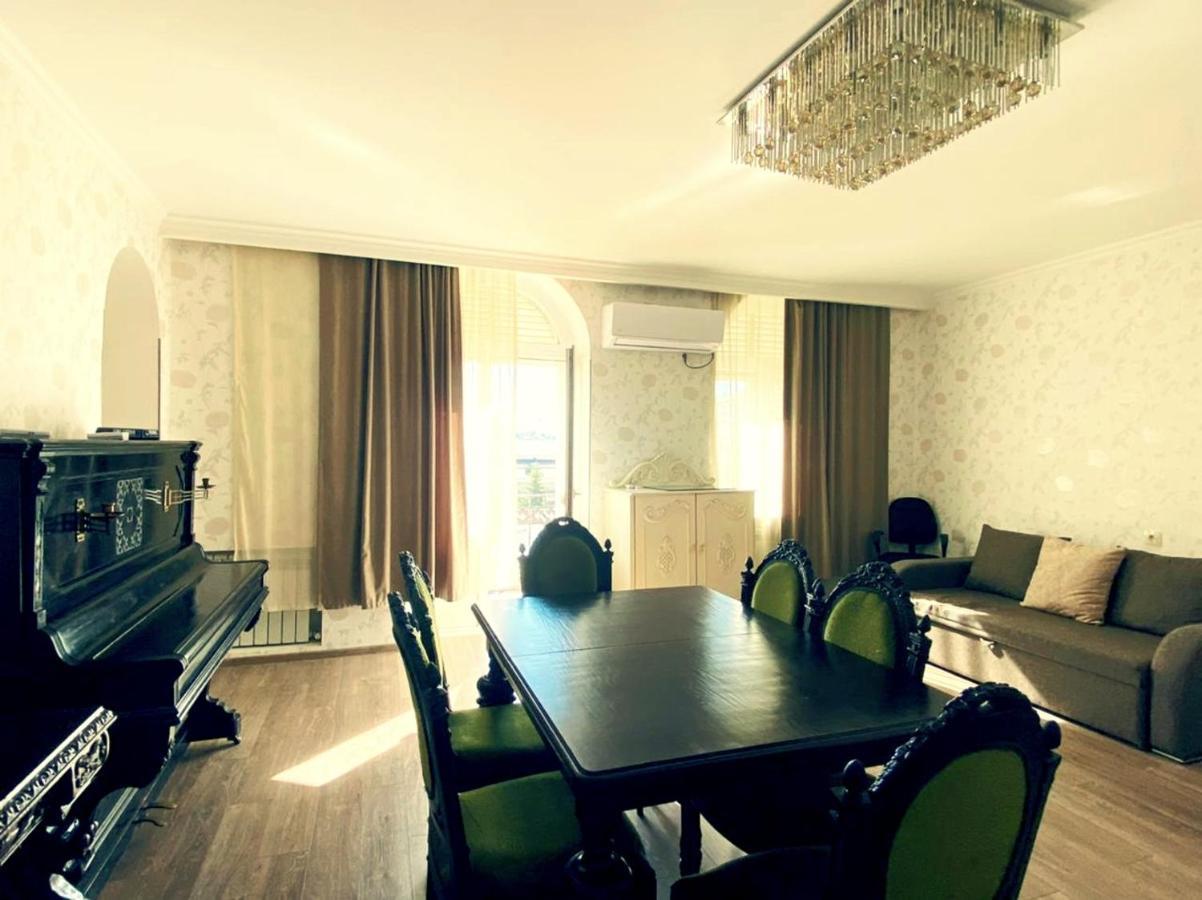 Your Home In Tbilisi Luaran gambar
